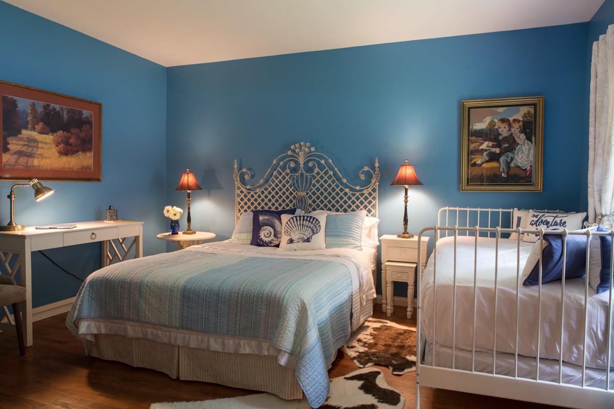 Sleepy Creek Country Manor Bed and Breakfast Bragg Creek Eksteriør billede